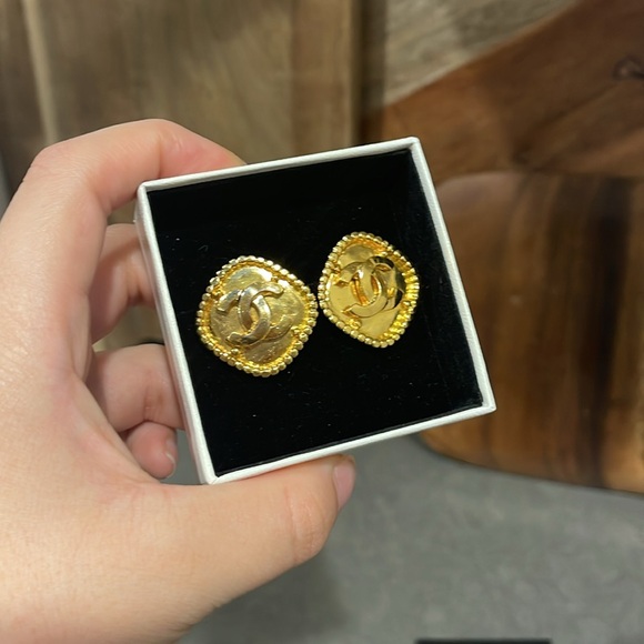 Chanel CC Rhombus Gold Plated Clip On Earrings - Picture 2 of 6
